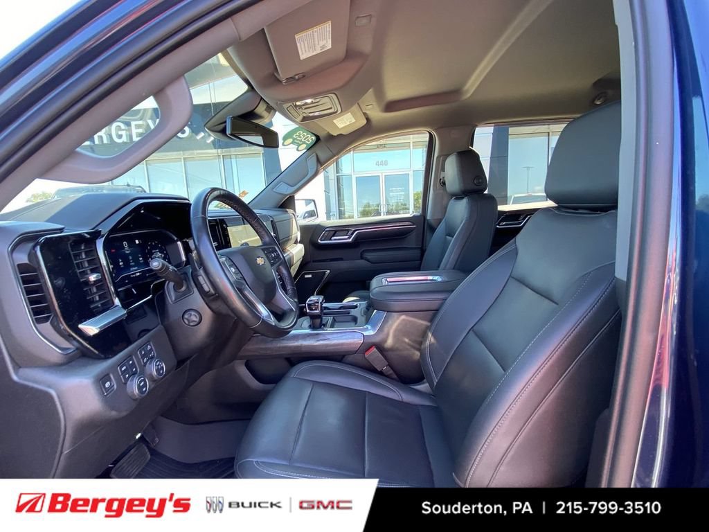 Certified 2022 Chevrolet Silverado 1500 LTZ AWD/4WD image 23