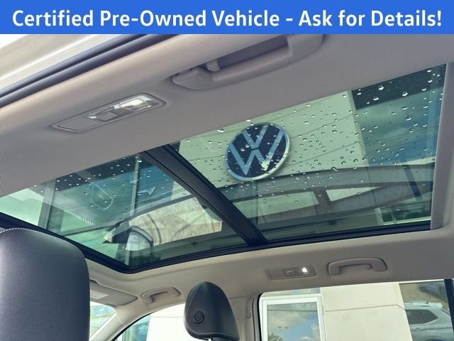 Certified 2023 Volkswagen Tiguan SE w/ Panoramic Sunroof Package AWD/4WD image 24
