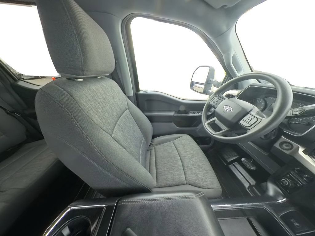 Used 2021 Ford F150 XL w/ Trailer Tow Package image 29