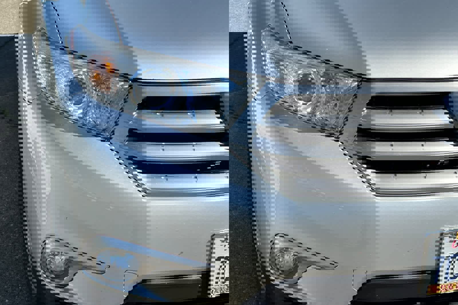 Used 2013 Toyota Highlander Limited image 8