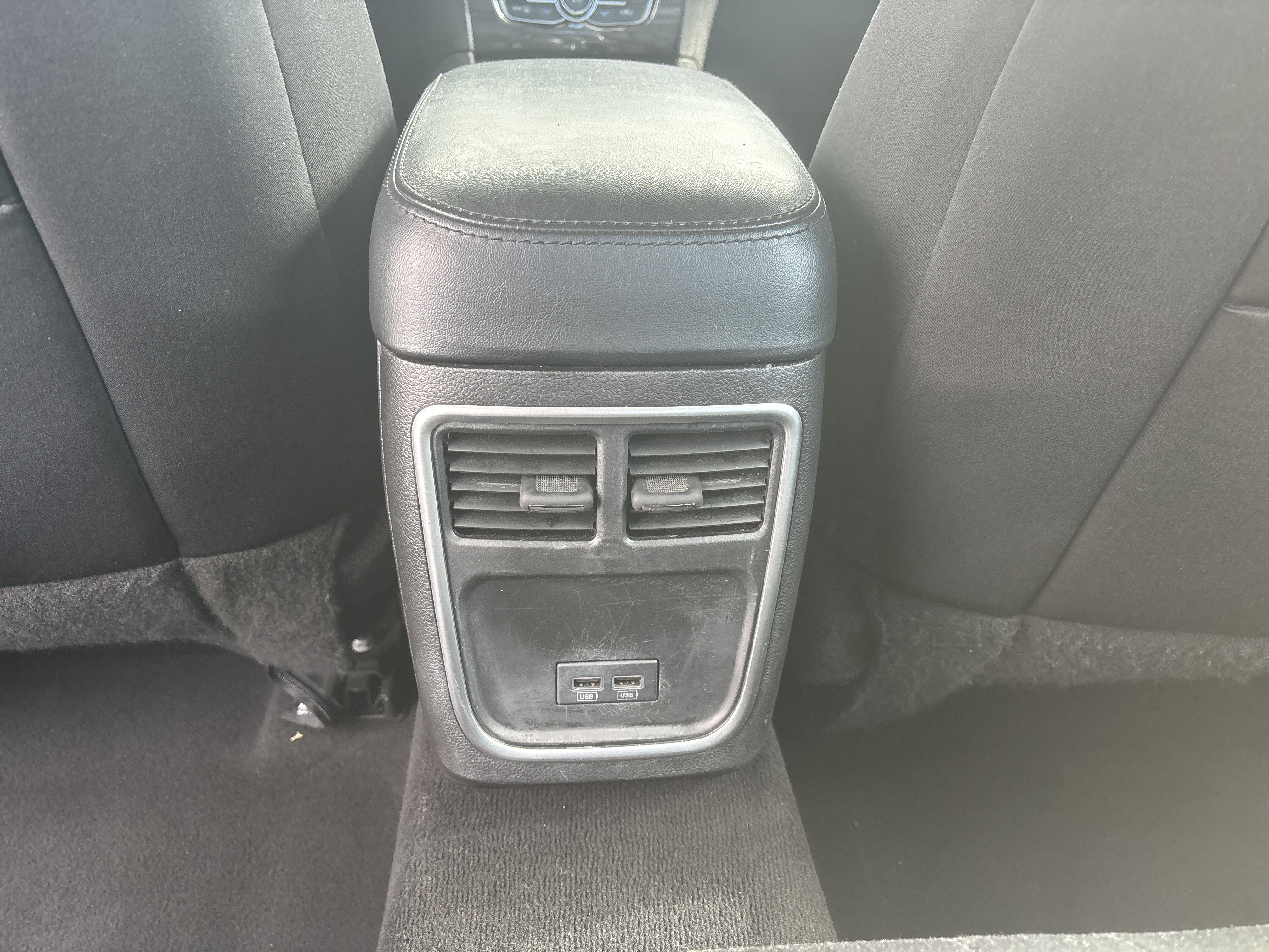 Used 2021 Chrysler 300 Touring w/ Sport Appearance Package image 28