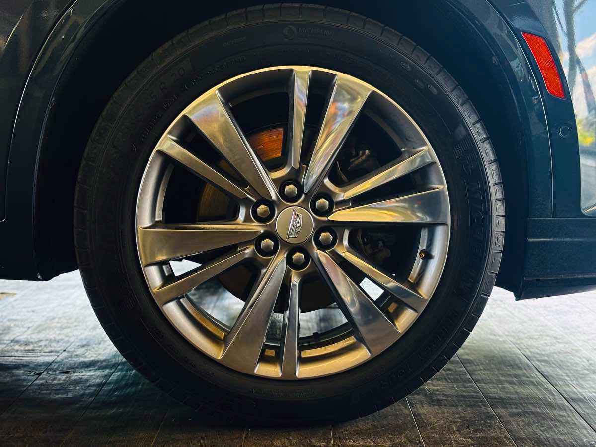 Used 2022 Cadillac XT6 Premium Luxury w/ Technology Package AWD/4WD image 25