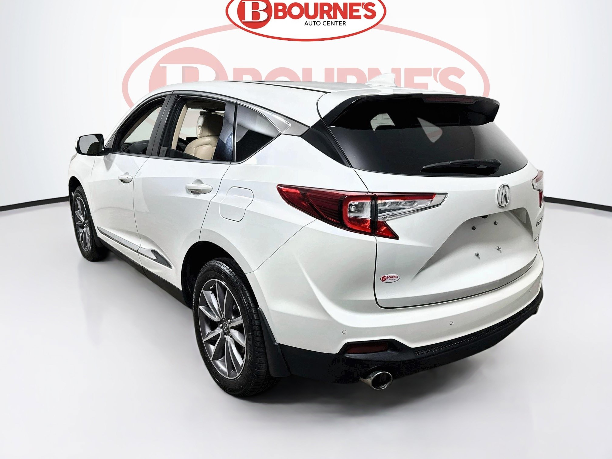 Used 2019 Acura RDX w/ Technology Package AWD/4WD image 10