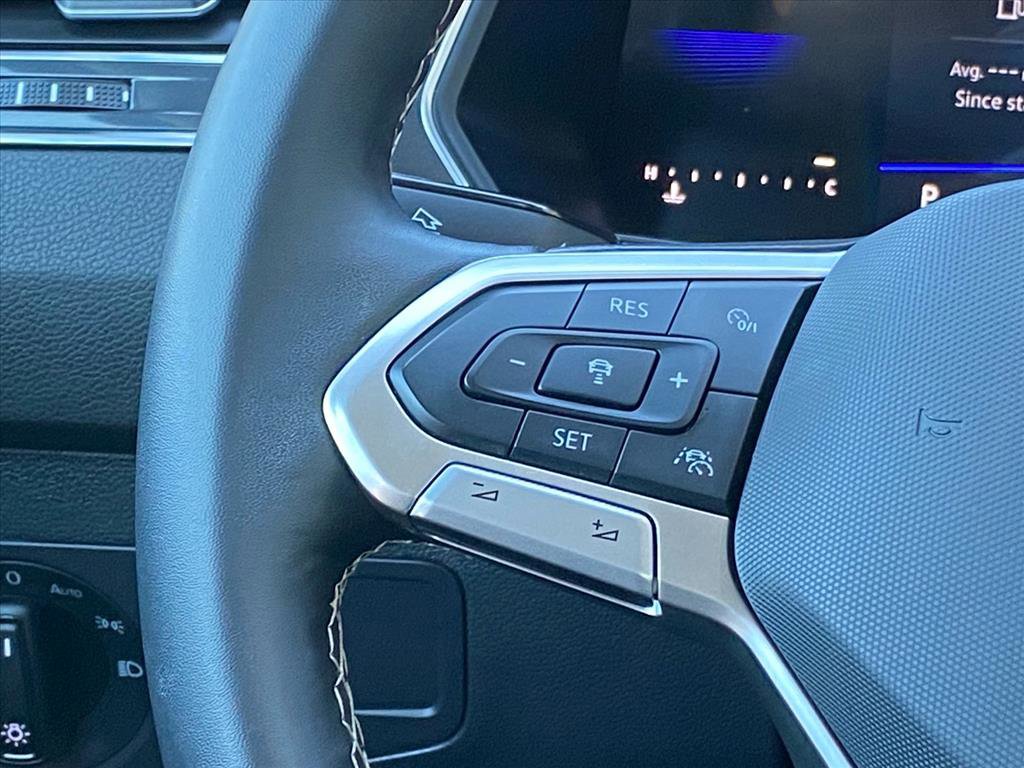 Certified 2024 Volkswagen Tiguan S image 6