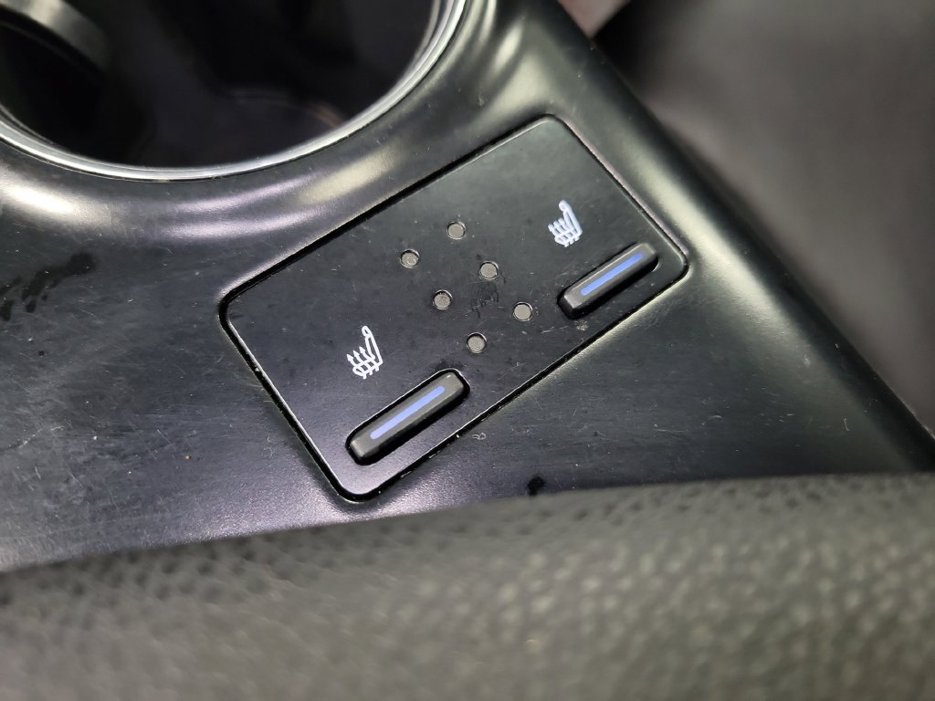 Used 2020 Toyota Camry XSE w/ Navigation Package FWD image 20