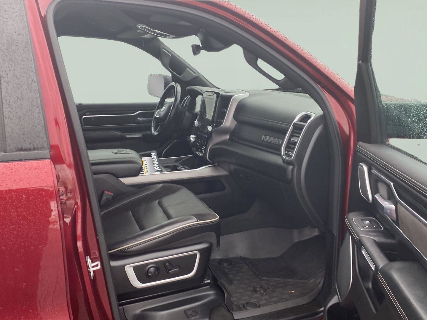 Used 2023 RAM 1500 Laramie AWD/4WD image 11