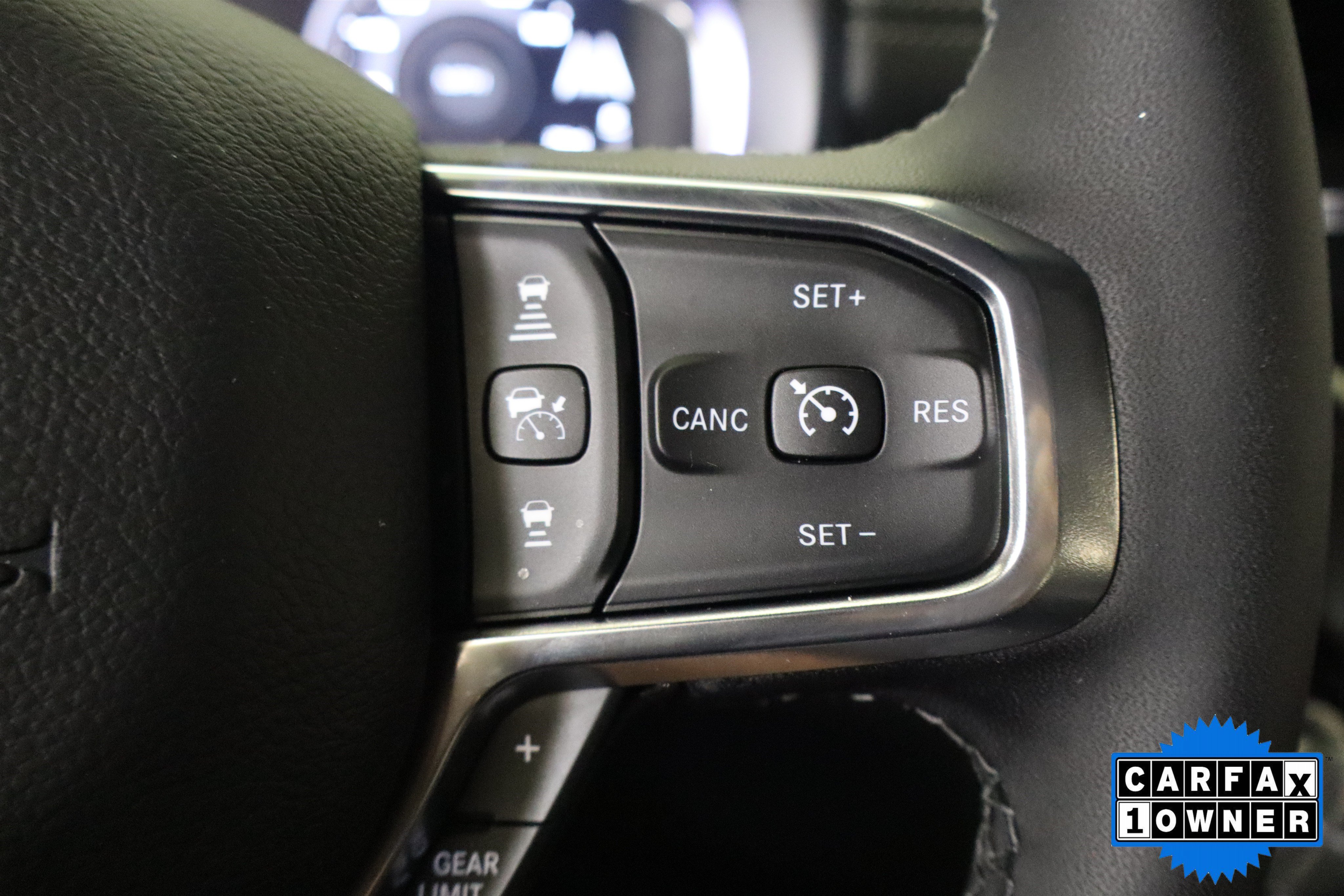 Used 2026 RAM 1500 Laramie AWD/4WD image 28