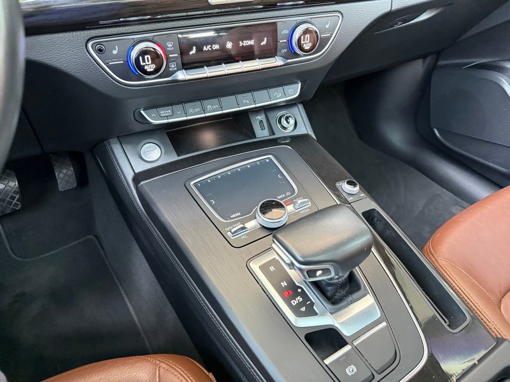 Used 2019 Audi Q5 2.0T Premium Plus w/ Premium Plus Package image 21