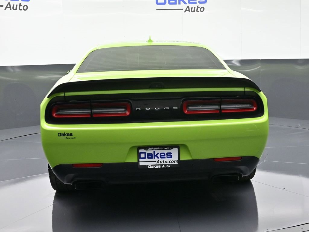 Used 2019 Dodge Challenger SRT Hellcat Redeye image 6