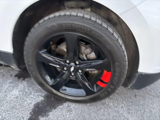 Used 2018 Chevrolet Equinox LT image 3