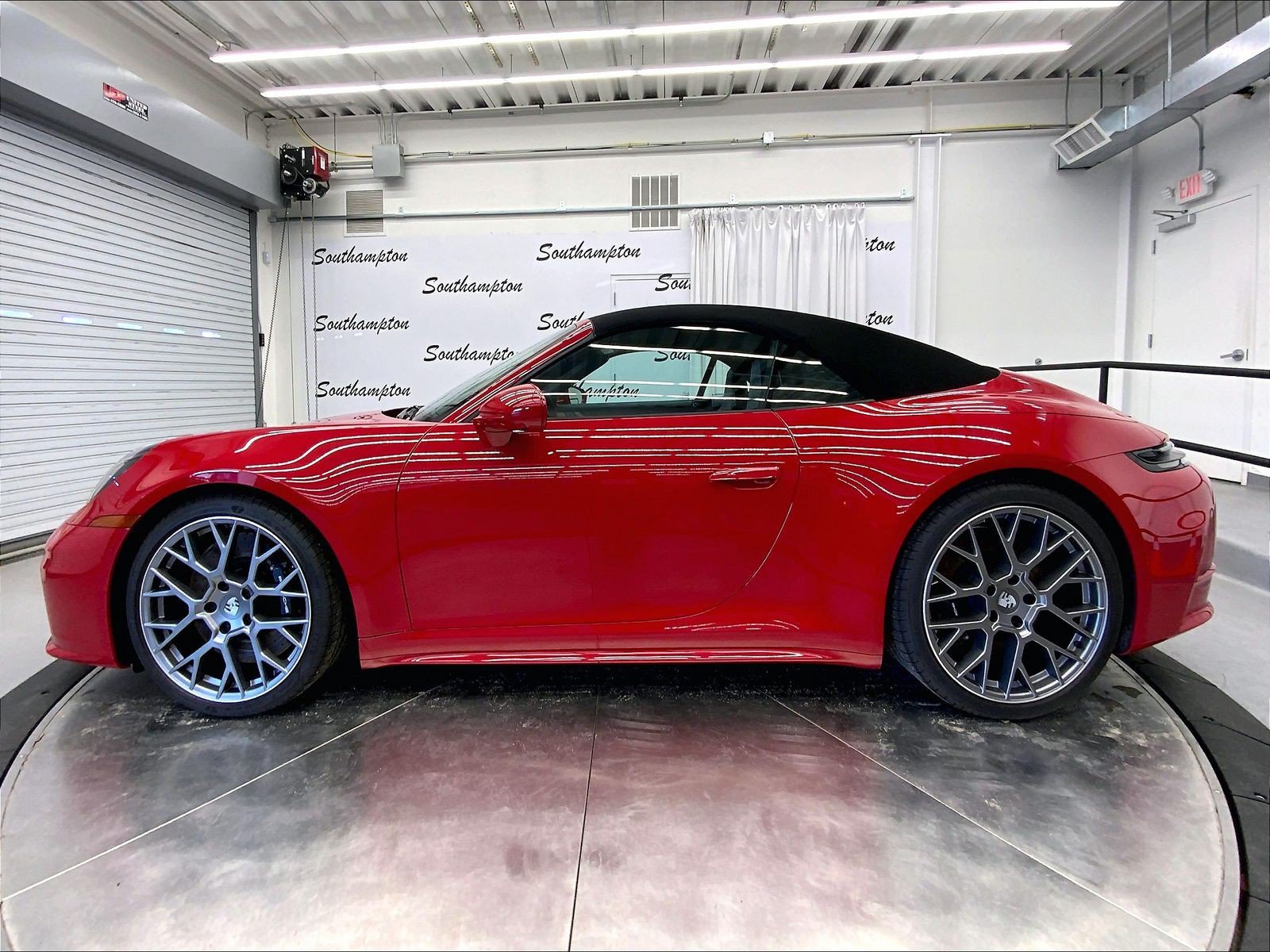 Certified 2026 Porsche 911 Carrera S RWD image 2