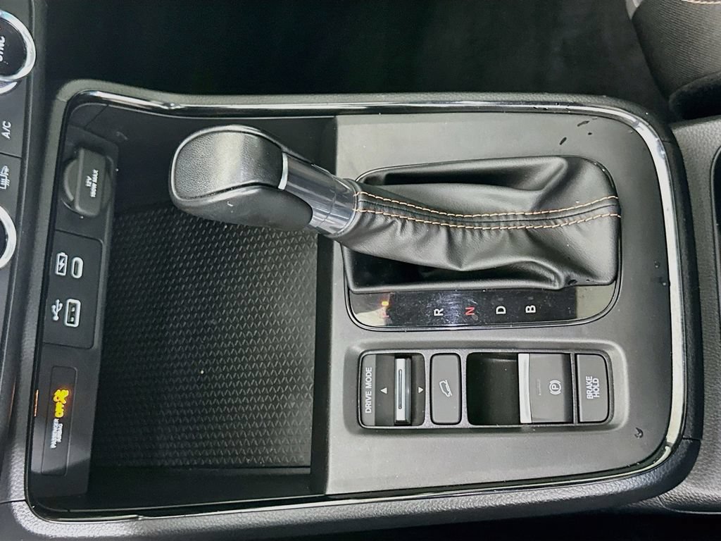 Used 2025 Honda CR-V Sport image 16