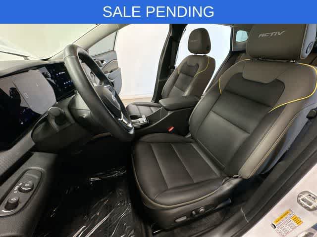 Used 2024 Chevrolet Trax ACTIV FWD image 17