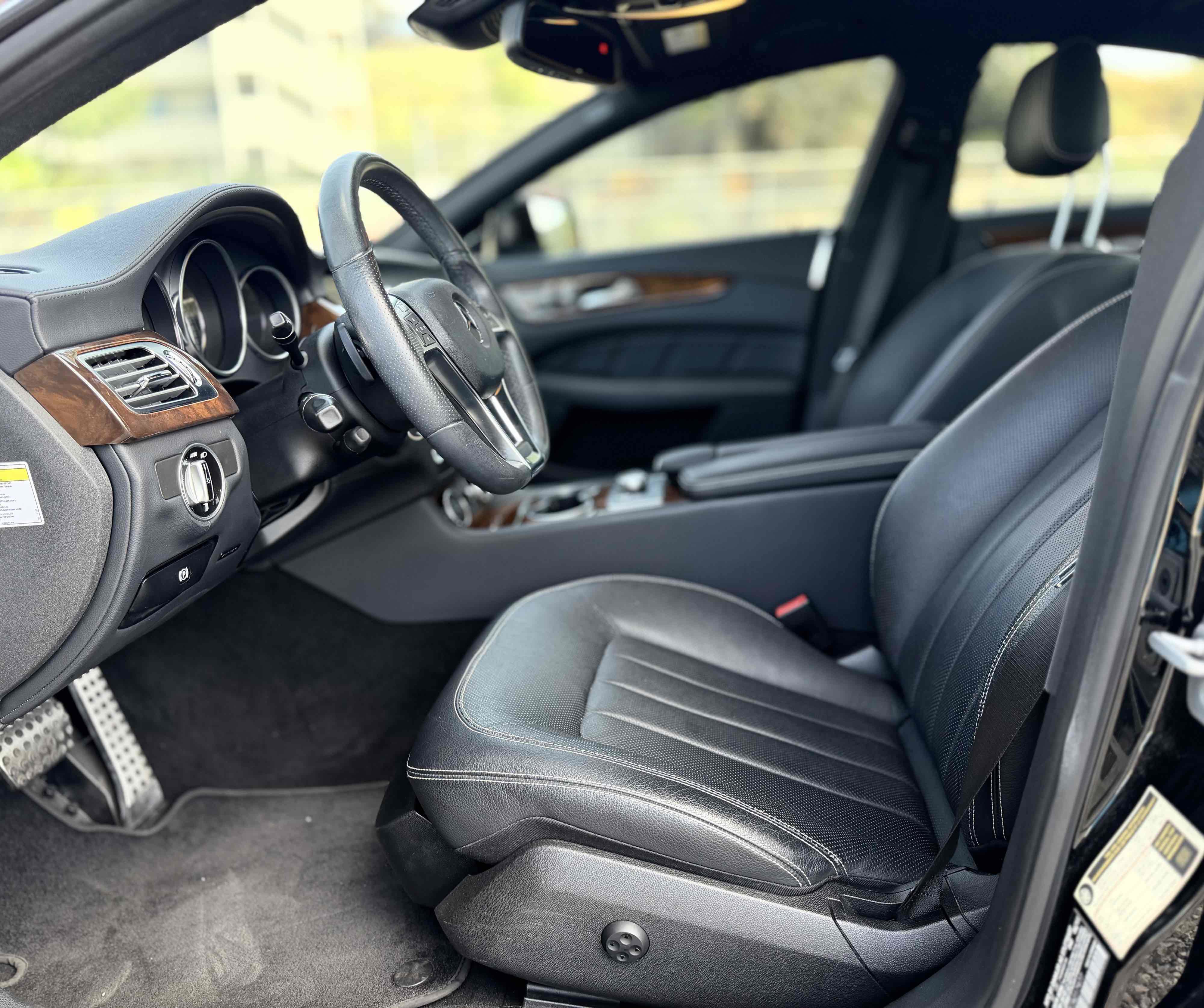 Used 2012 Mercedes-Benz CLS 550 image 20