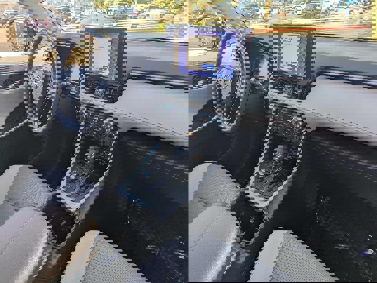 Used 2023 Toyota RAV4 Limited image 13