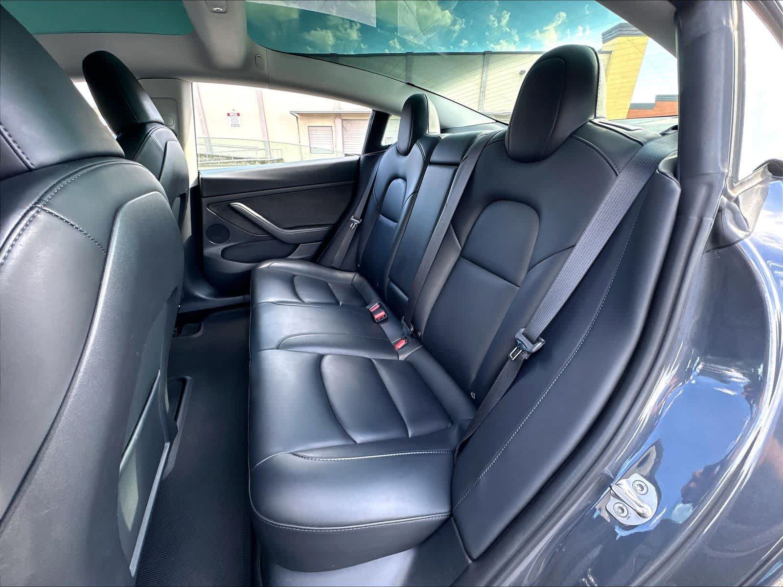Used 2023 Tesla Model 3 Long Range AWD/4WD image 29