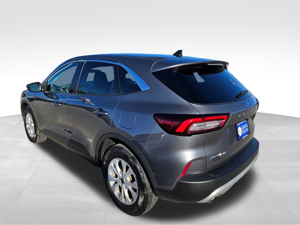 Used 2023 Ford Escape Active image 9