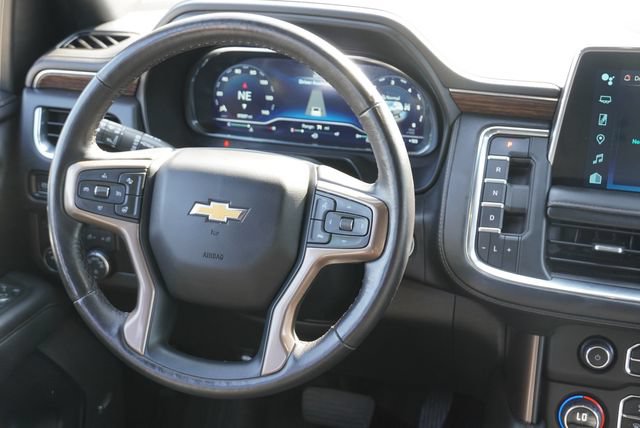 Used 2023 Chevrolet Tahoe High Country AWD/4WD image 13