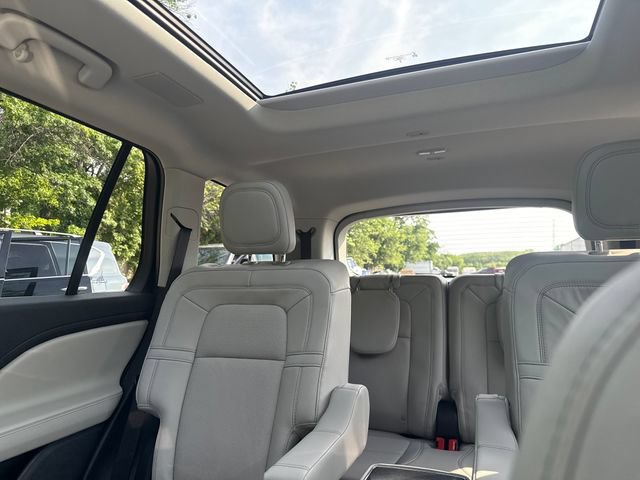 Used 2025 Lincoln Aviator Reserve w/ Equipment Group 201A AWD/4WD image 37