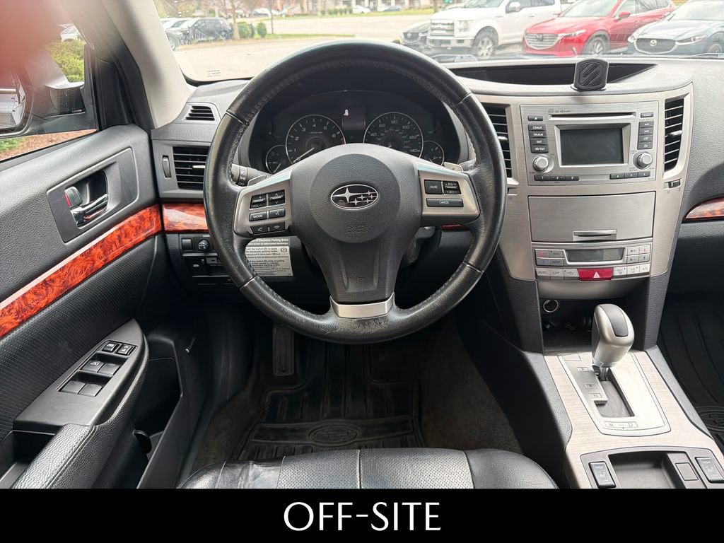 Used 2012 Subaru Outback 2.5i Limited image 25