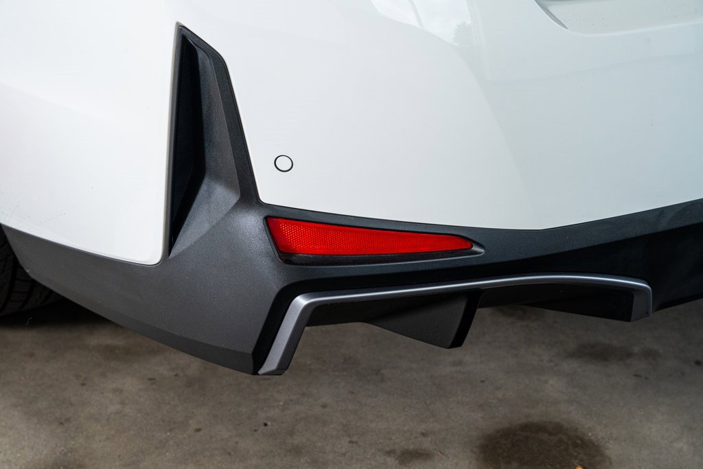 Used 2022 BMW i4 eDrive40 image 24