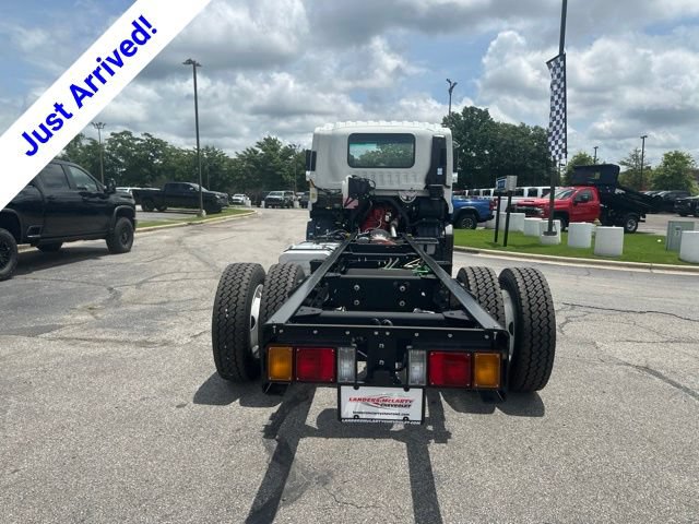 New 2026 Chevrolet Low Cab Forward 6500XD RWD image 4
