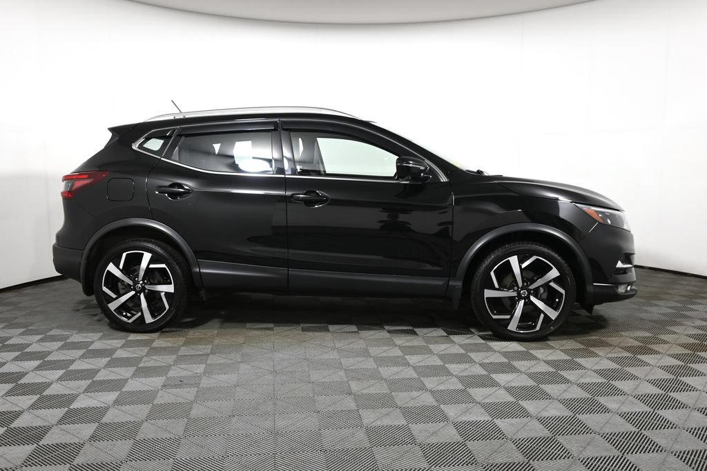 Used 2022 Nissan Rogue Sport SL w/ Premium Package AWD/4WD image 8