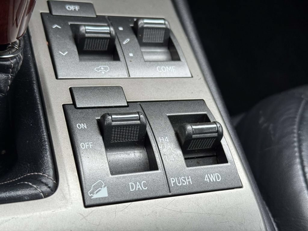 Used 2011 Lexus GX 460 Premium AWD/4WD image 29