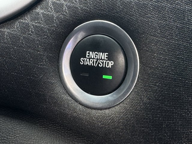 Used 2025 Chevrolet Malibu RS FWD image 22