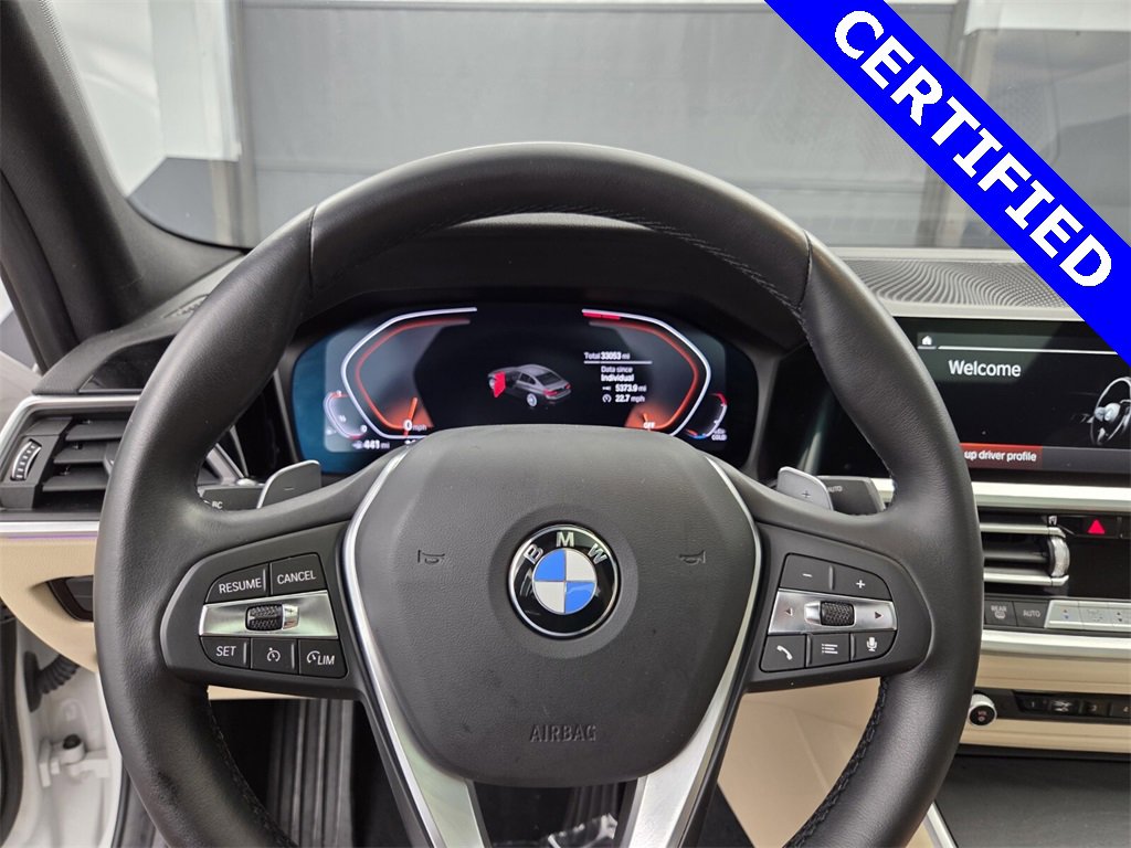 Used 2022 BMW 330i Sedan w/ Driving Assistance Package image 27
