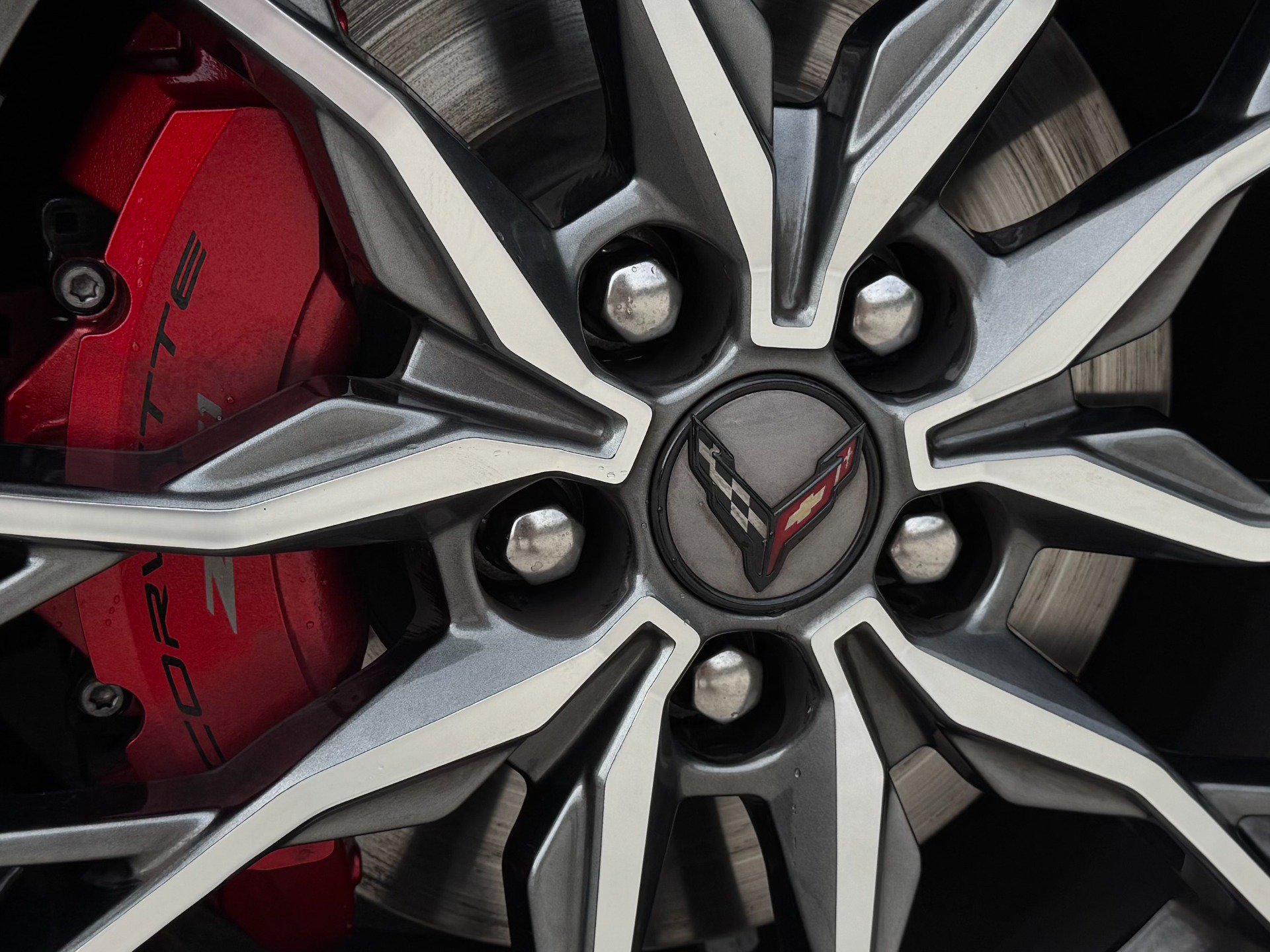 Used 2025 Chevrolet Corvette Stingray Premium Cpe w/ Z51 Performance Package RWD image 63