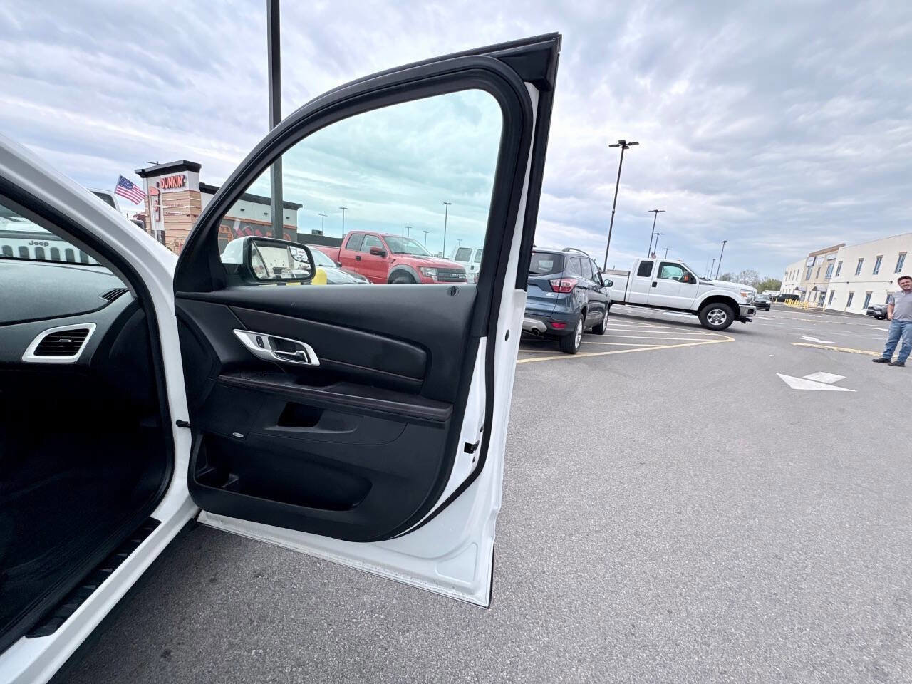 Used 2013 GMC Terrain SLE AWD/4WD image 31