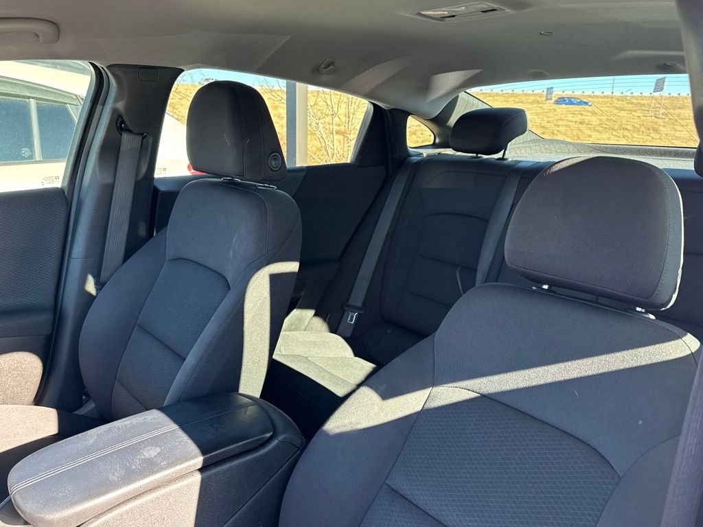 Used 2022 Chevrolet Malibu LT image 27