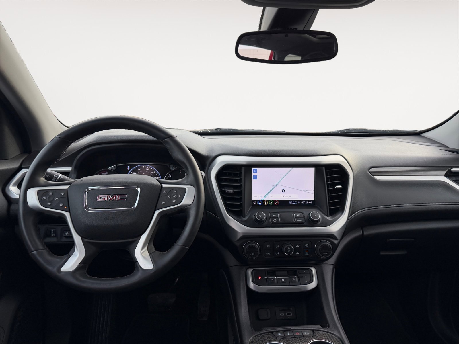 Used 2023 GMC Acadia SLT w/ Technology Package image 10