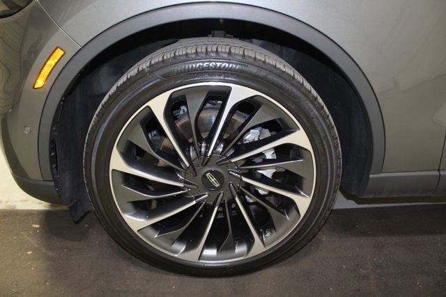 Used 2023 Lincoln Aviator Reserve w/ Equipment Group 201A image 20