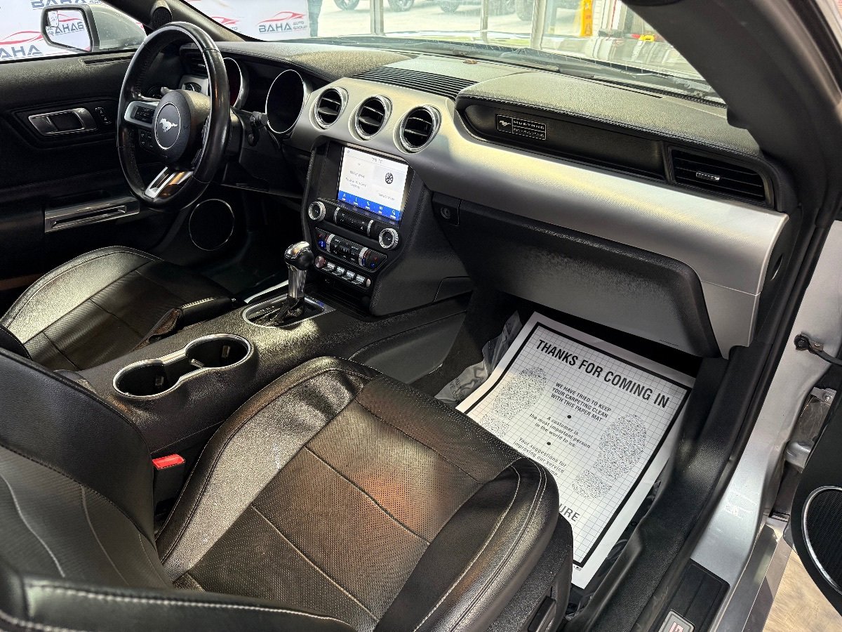 Used 2020 Ford Mustang Premium RWD image 35