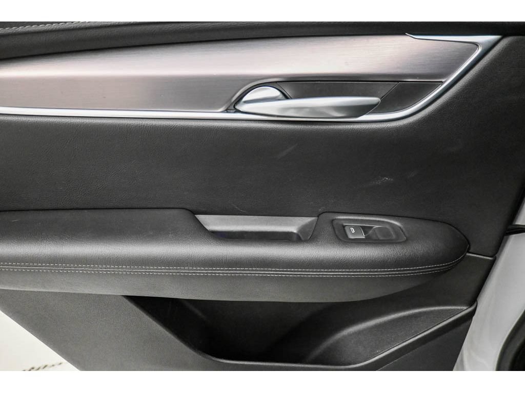 Certified 2023 Cadillac XT5 Luxury AWD/4WD image 26