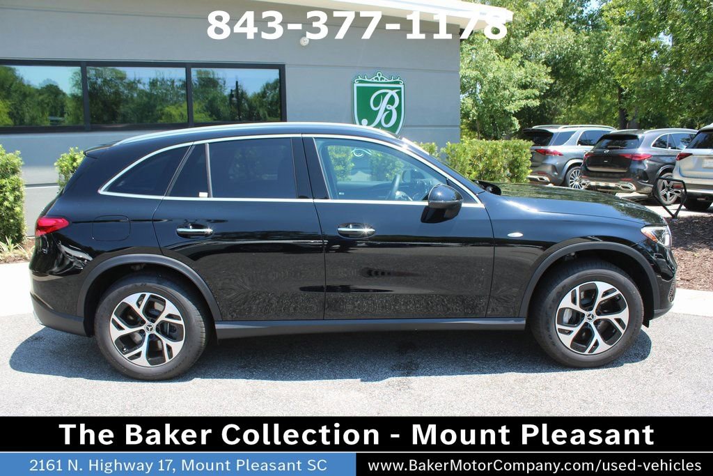 Used 2025 Mercedes-Benz GLC 350e image 3