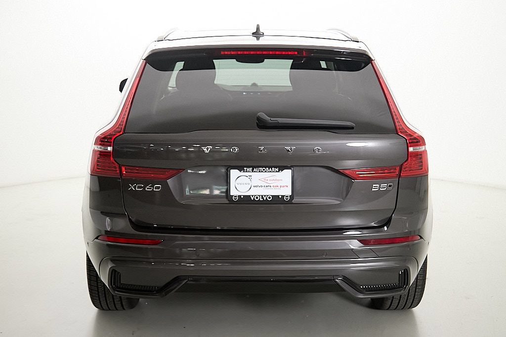 Certified 2024 Volvo XC60 B5 Ultimate w/ Climate Package AWD/4WD image 9