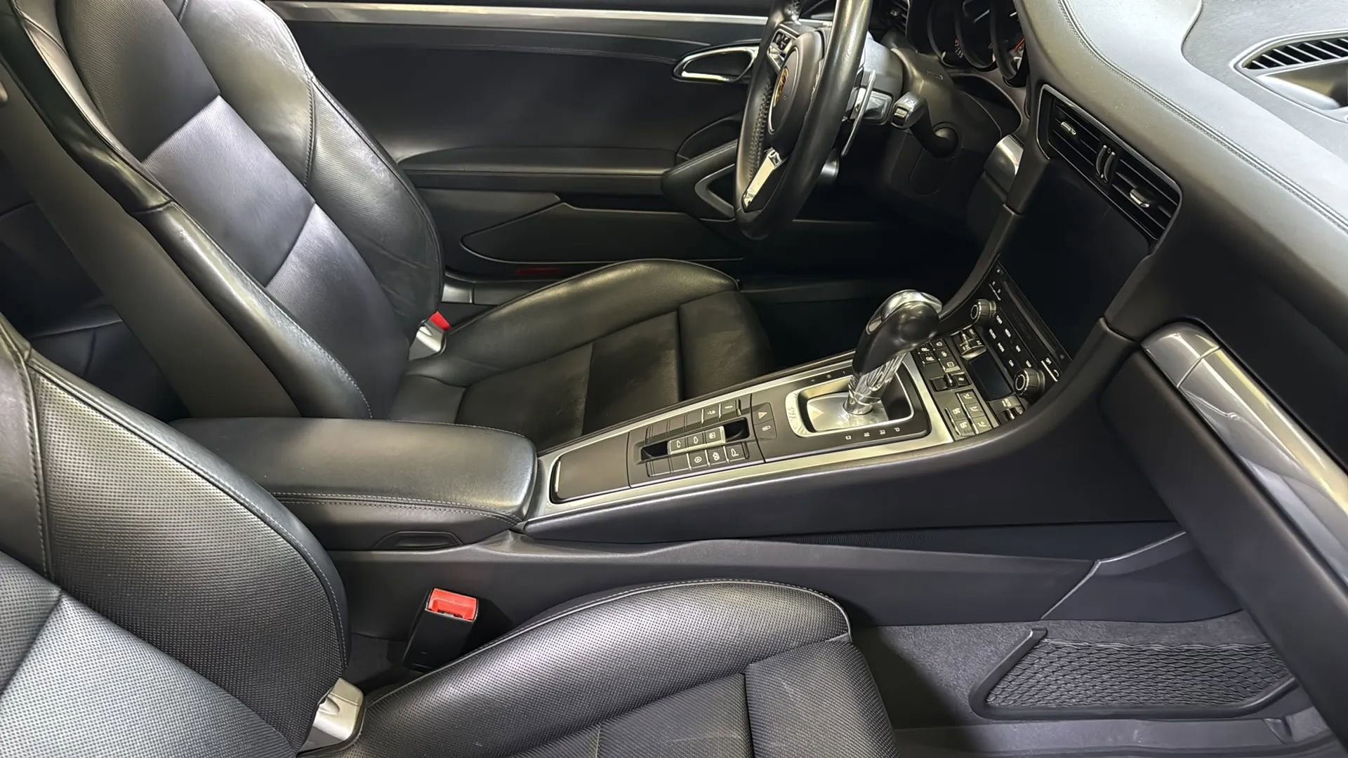 Used 2017 Porsche 911 Carrera S image 20