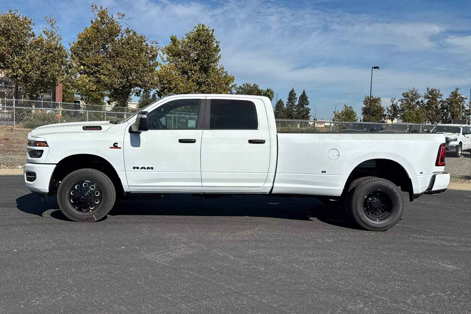 New 2026 RAM 3500 Big Horn AWD/4WD image 6