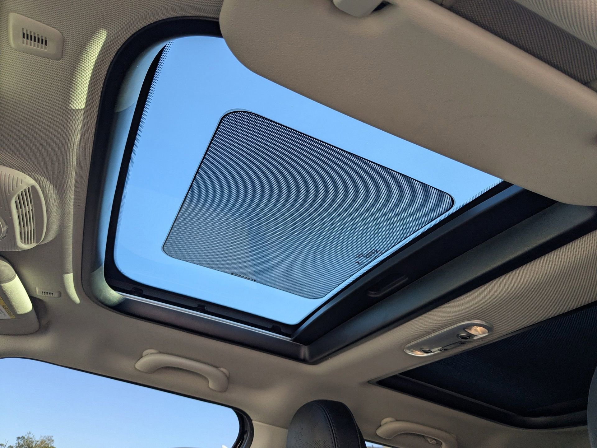 Used 2022 MINI Cooper S image 23