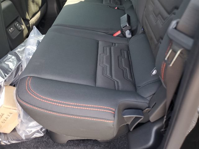 New 2027 Nissan Frontier PRO-4X w/ Pro Convenience Package AWD/4WD image 17