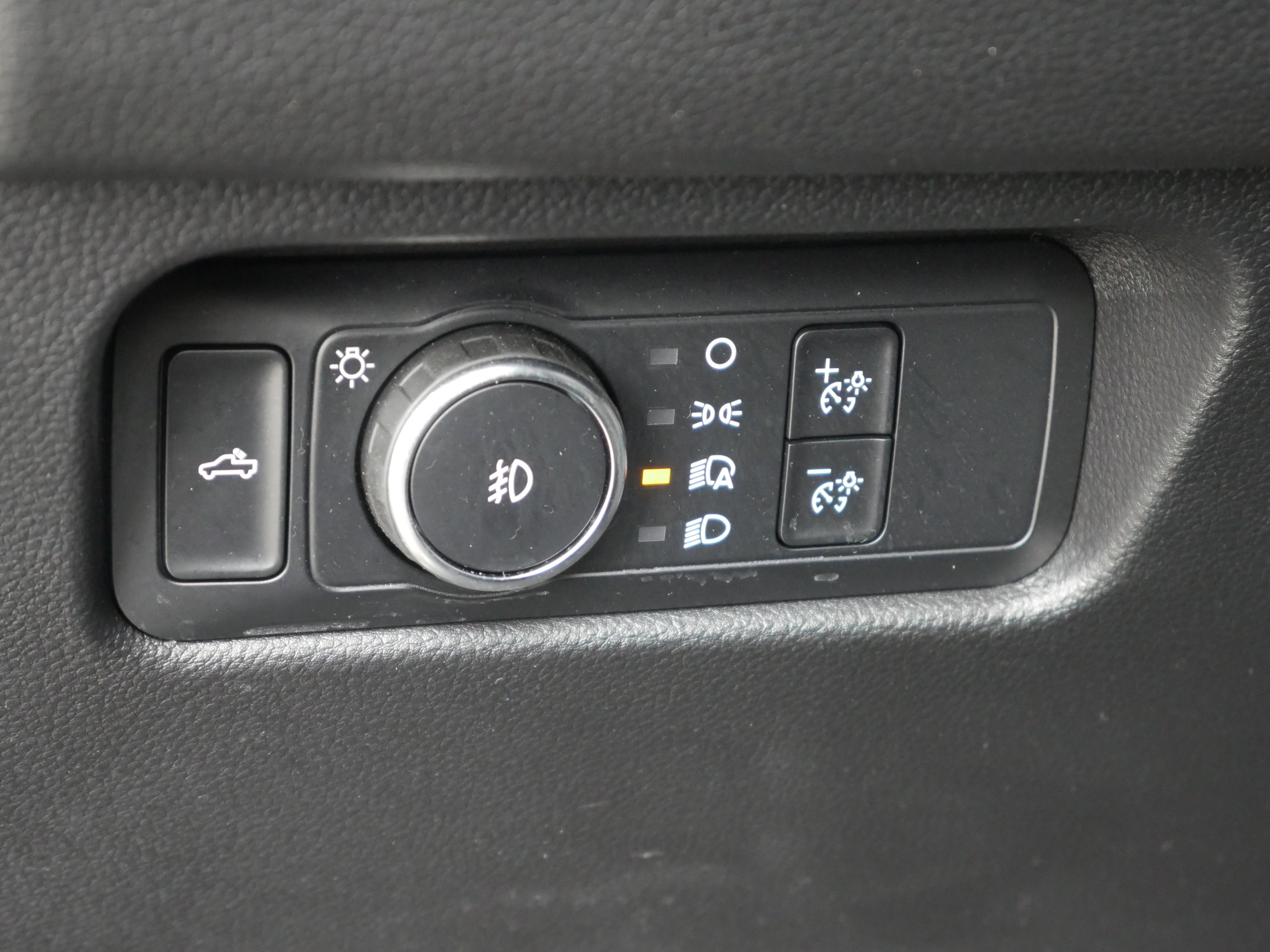 Used 2024 Ford Ranger XLT AWD/4WD image 5