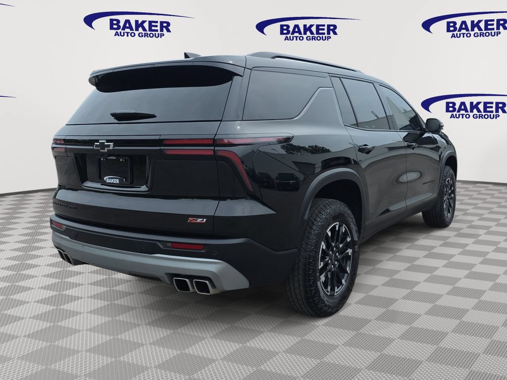 Used 2025 Chevrolet Traverse Z71 w/ Driver Confidence Package AWD/4WD image 5