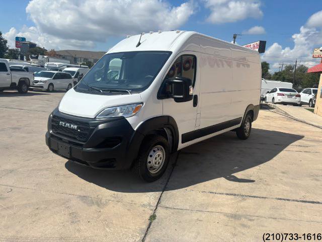 Used 2023 RAM ProMaster 2500 image 3
