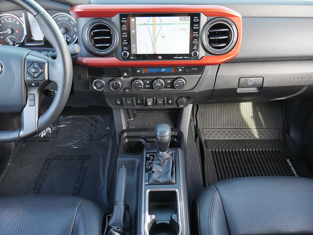 Used 2020 Toyota Tacoma TRD Off-Road w/ TRD Premium Off Road Package AWD/4WD image 21