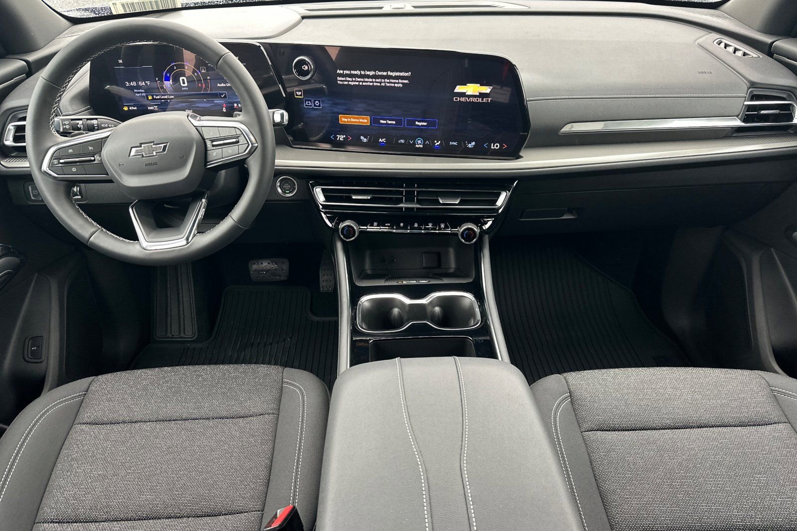 New 2026 Chevrolet Traverse LT w/ Midnight/Sport Edition AWD/4WD image 15