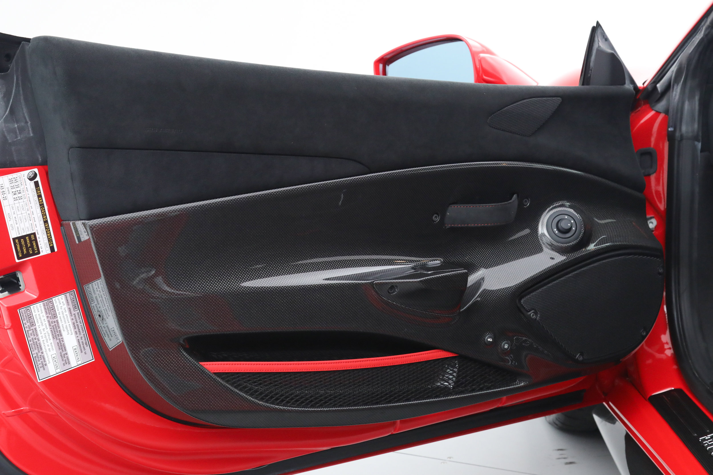 Certified 2020 Ferrari 488 Pista Coupe image 25