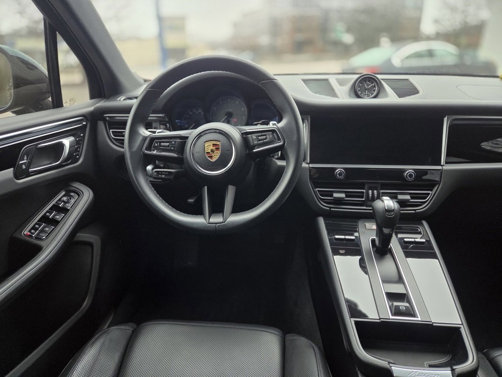 Used 2022 Porsche Macan S image 20